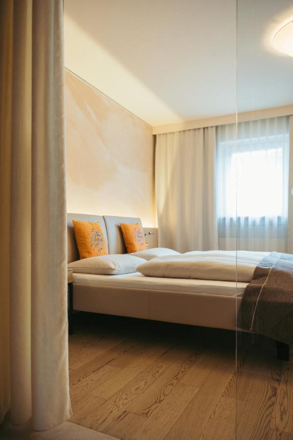Strandhotel Am Weissensee Eksteriør bilde