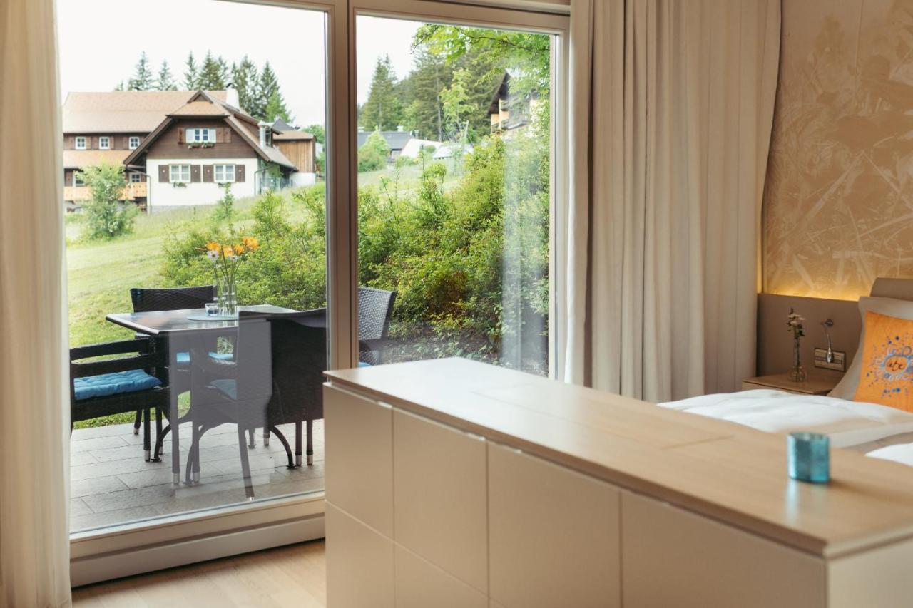 Strandhotel Am Weissensee Eksteriør bilde